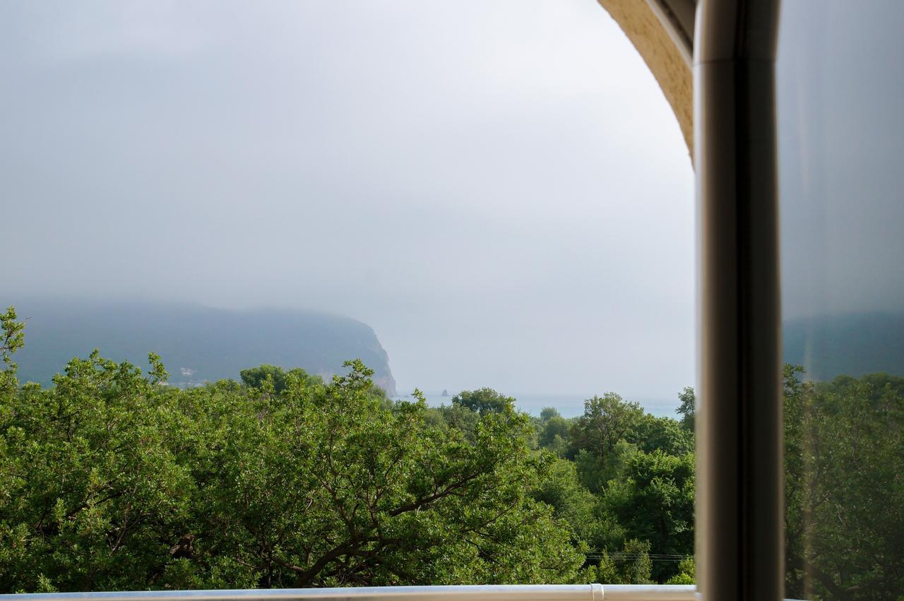 Apart Hotel Forte Roses Montenegro Ko Buljarica Petrovac Dış mekan fotoğraf