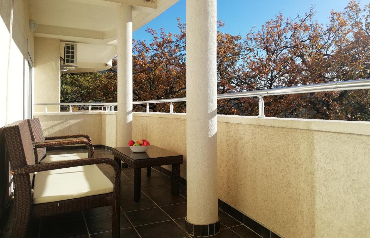 Apart Hotel Forte Roses Montenegro Ko Buljarica Petrovac Dış mekan fotoğraf