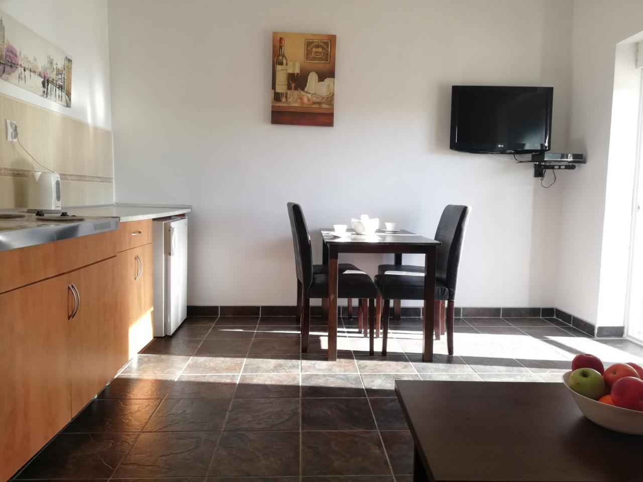 Apart Hotel Forte Roses Montenegro Ko Buljarica Petrovac Dış mekan fotoğraf