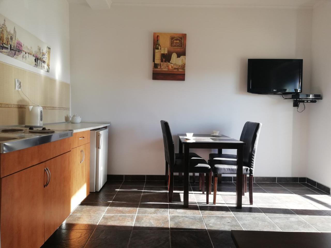 Apart Hotel Forte Roses Montenegro Ko Buljarica Petrovac Dış mekan fotoğraf